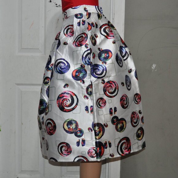 Skirt Fashion Pleated A-Line Female Print All-Match swing skirt Size S, M, L. - Picture 3 of 6
